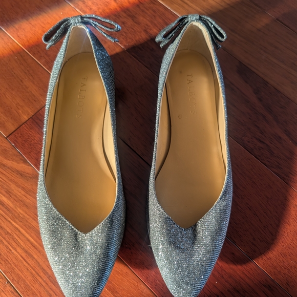 Talbots Sparkling Black Flats with Bow Back - Picture 3 of 12